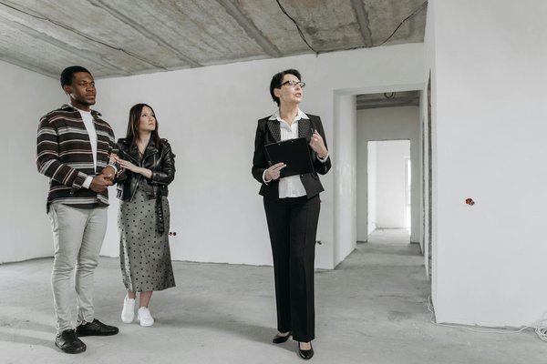 Wie kann ich den Wert meiner Immobilie vor dem Verkauf steigern?